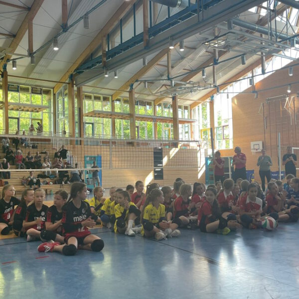 Die teilnehmende Mannschaften am A-Finale der Landesmeisterschaft der U12 weiblich (Foto: Privat)